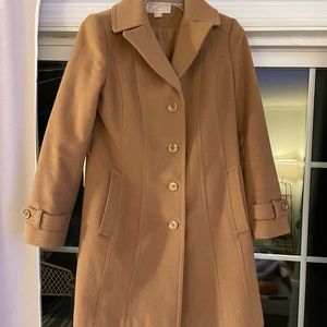 Michael Kor’s camel colored pea coat. Size small. Used condition.
